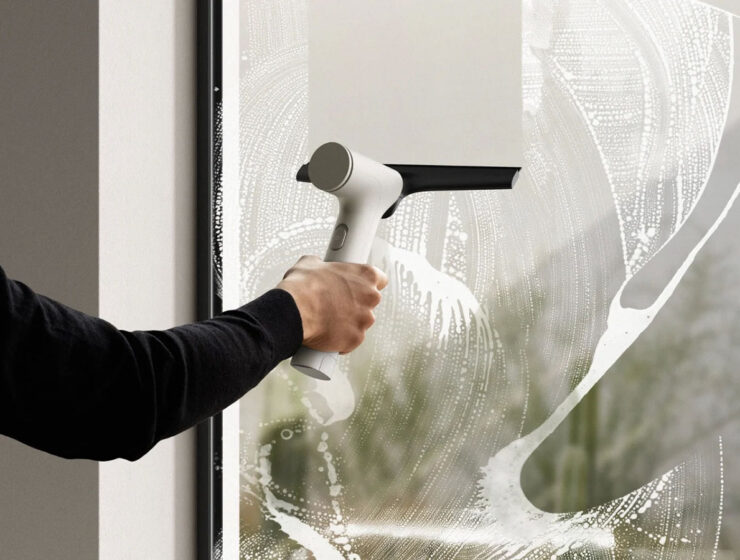 Aria Revolutionizing Window Cleaning